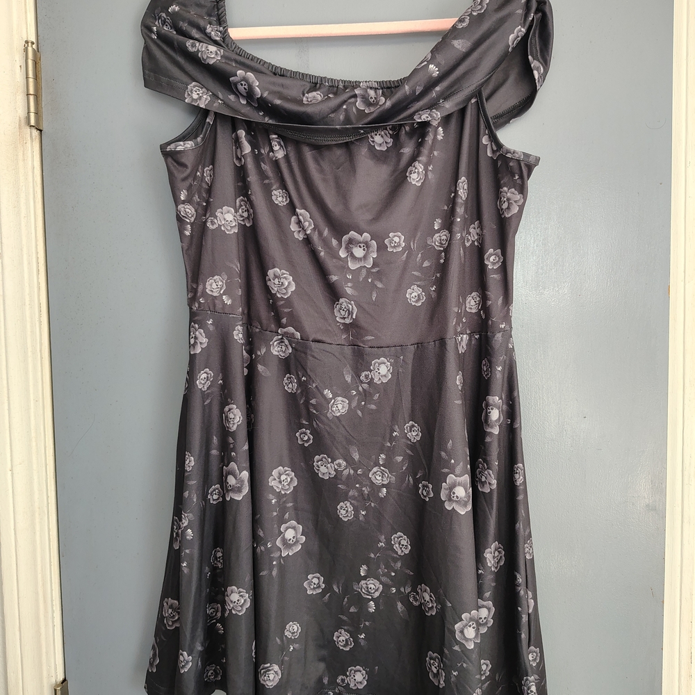 Elegant Floral Off-Shoulder Dress